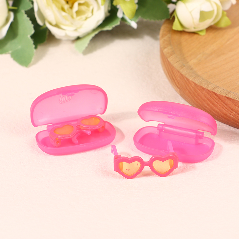 Dollhouse Mini With Glasses Ca - Phone Accessories Doll reseña y precio